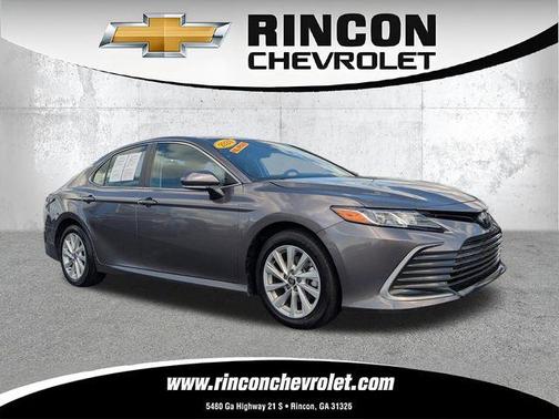 Midnight Black Metallic 2025 Toyota Camry SE