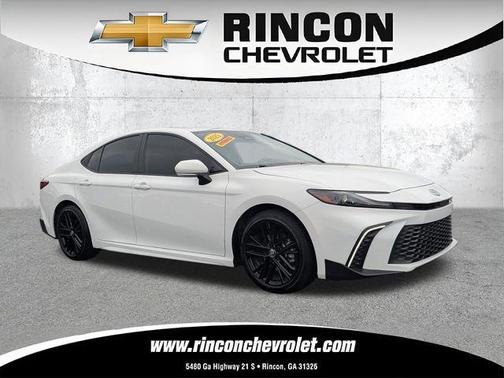 Ice Cap 2025 Toyota Camry SE