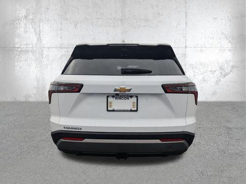 Summit White 2026 Chevrolet Equinox 1LT