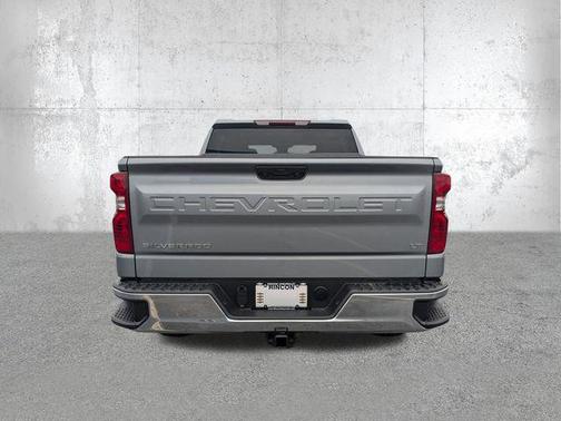 Sterling Gray Metallic 2023 Chevrolet Silverado 1500 LT