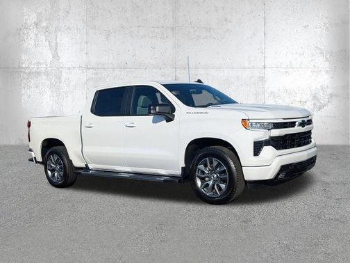 Summit White 2026 Chevrolet Silverado 1500 RST