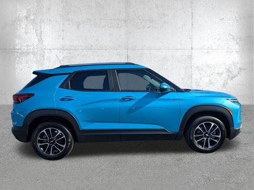 Marina Blue 2026 Chevrolet Trailblazer LT