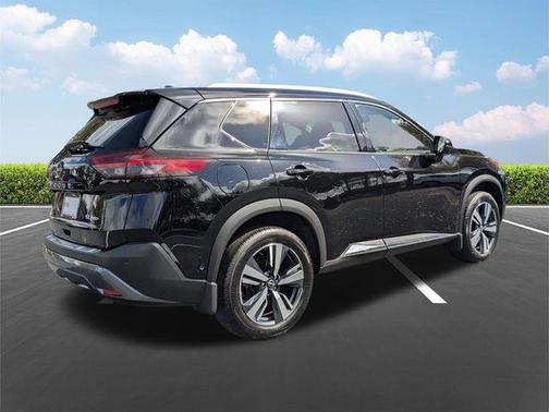 Super Black 2023 Nissan Rogue SL