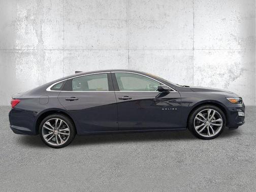 Night Shade Metallic 2025 Chevrolet Malibu FWD 1LT