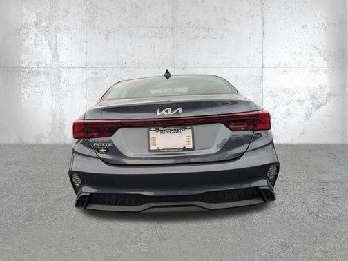 Gravity Gray 2024 Kia Forte LXS