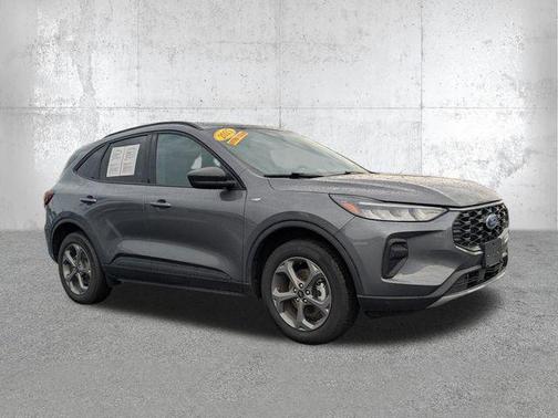 Gray Metallic 2025 Ford Escape ST-Line