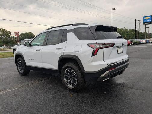 Polar White Tricoat 2026 Chevrolet Equinox AWD ACTIV