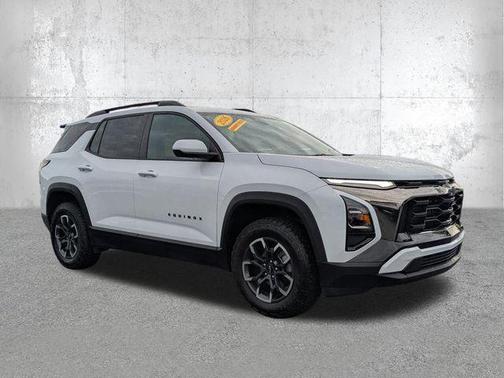 Polar White Tricoat 2026 Chevrolet Equinox AWD ACTIV
