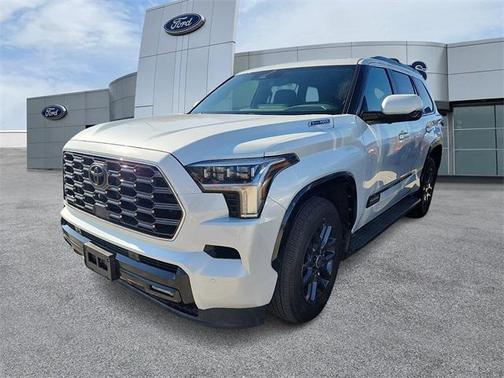 2024 Toyota Sequoia Platinum