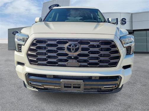 2024 Toyota Sequoia Platinum