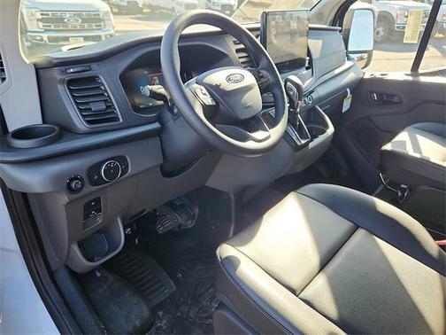 2026 Ford Transit-250 