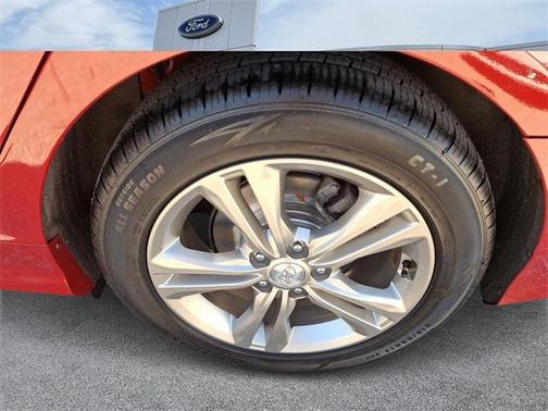2019 Hyundai SONATA SEL