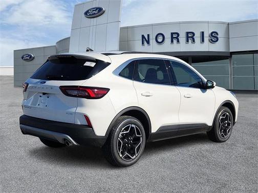 2026 Ford Escape Platinum