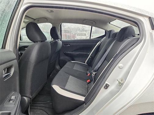 2022 Nissan Versa 1.6 SV