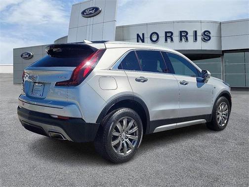2020 Cadillac XT4 Premium Luxury