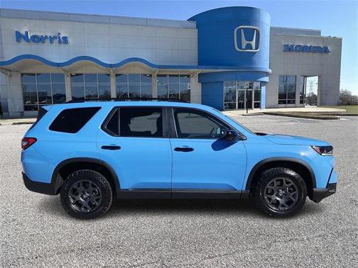 2023 Honda Pilot TrailSport
