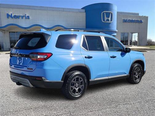 2023 Honda Pilot TrailSport