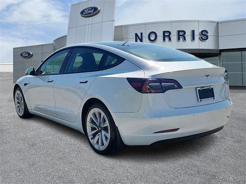 2022 Tesla Model 3 Base