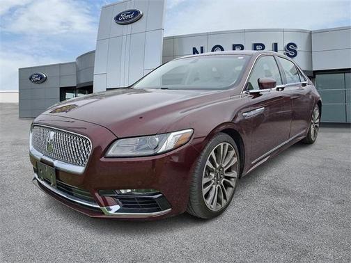 2017 Lincoln Continental Select