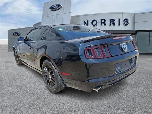 2014 Ford Mustang V6