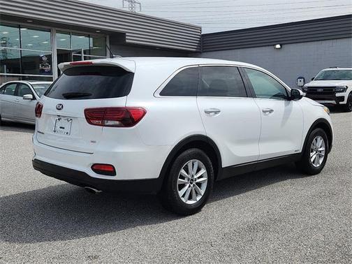2020 Kia Sorento LX