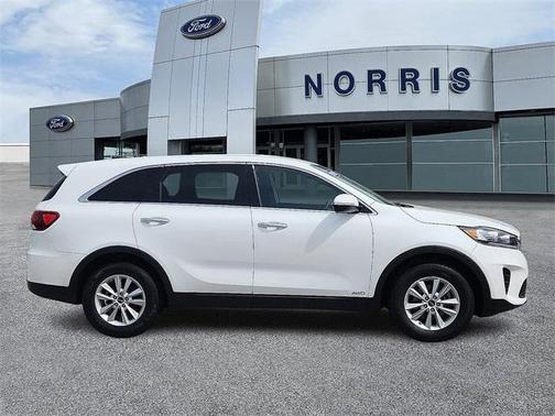2020 Kia Sorento LX