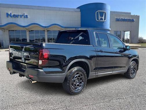 2025 Honda Ridgeline TrailSport+