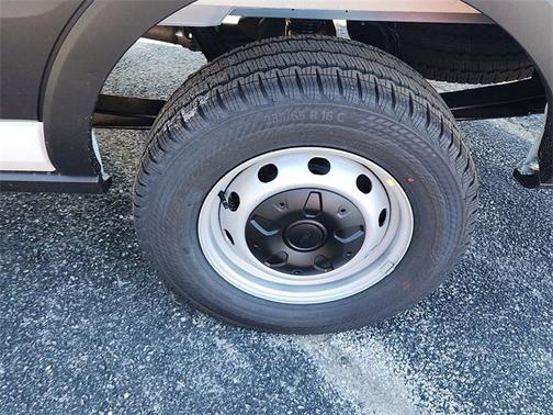 2026 Ford Transit-250