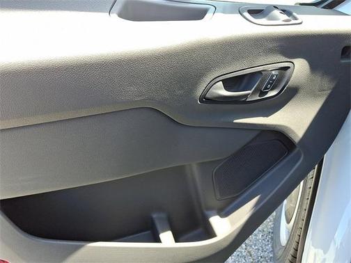2025 Ford Transit-250 148 WB Medium Roof Cargo
