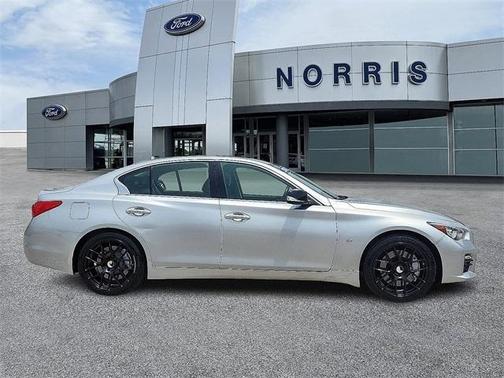 2015 INFINITI Q50 Sport