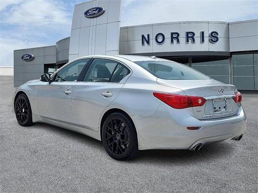 2015 INFINITI Q50 Sport