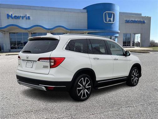 2019 Honda Pilot Touring 7-Passenger