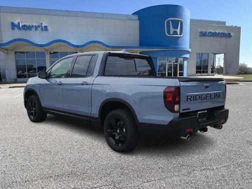 2025 Honda Ridgeline Black Edition