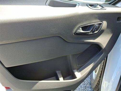 2025 Ford Transit-250 148 WB Medium Roof Cargo