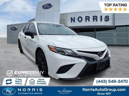 2020 Toyota Camry SE Nightshade