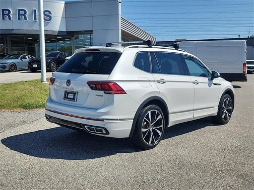 2022 Volkswagen Tiguan 2.0T SEL R-Line