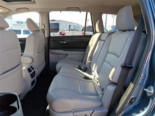 2021 Honda Pilot Special Edition