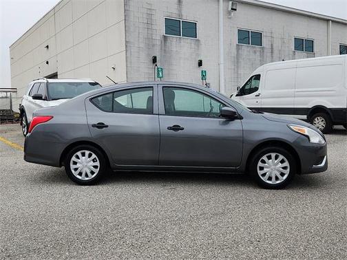 2019 Nissan Versa S