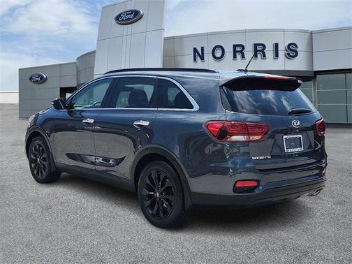 2020 Kia Sorento S