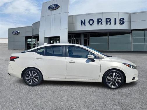 2021 Nissan Versa 1.6 SV
