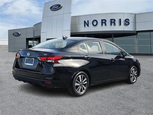 2021 Nissan Versa 1.6 SV