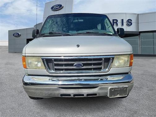 2007 Ford E350 Super Duty XLT