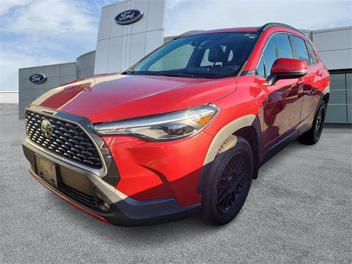 2022 Toyota Corolla Cross XLE