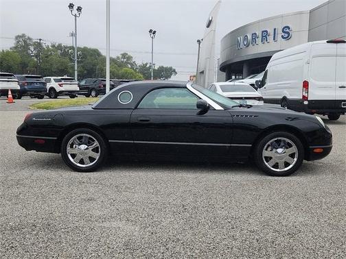 2002 Ford Thunderbird