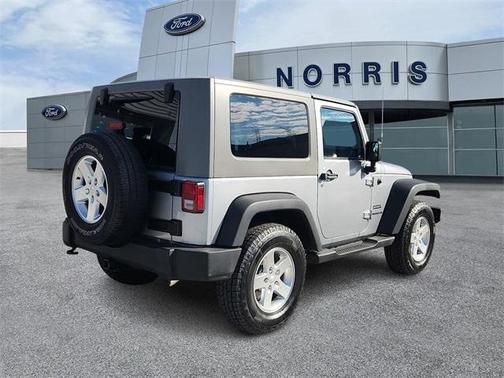 2016 Jeep Wrangler Sport