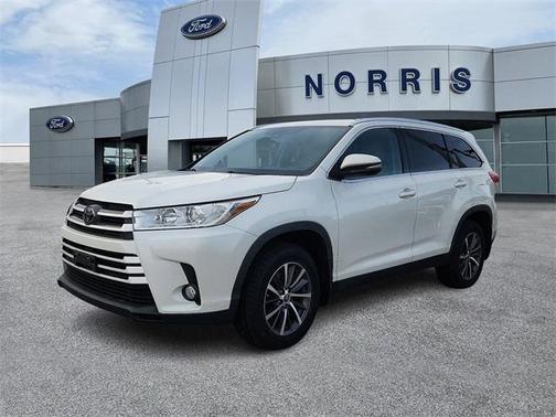 2019 Toyota Highlander 