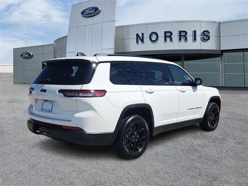 2024 Jeep Grand Cherokee L Laredo