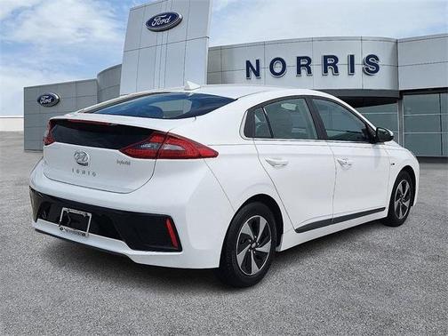 2019 Hyundai IONIQ Hybrid SEL
