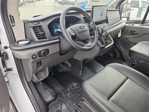 2026 Ford Transit-250 148 WB Medium Roof Cargo
