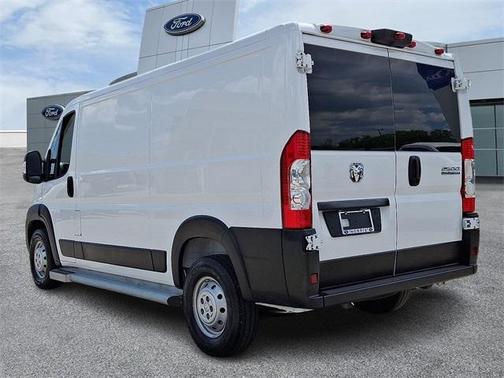 2023 RAM ProMaster 2500 Base